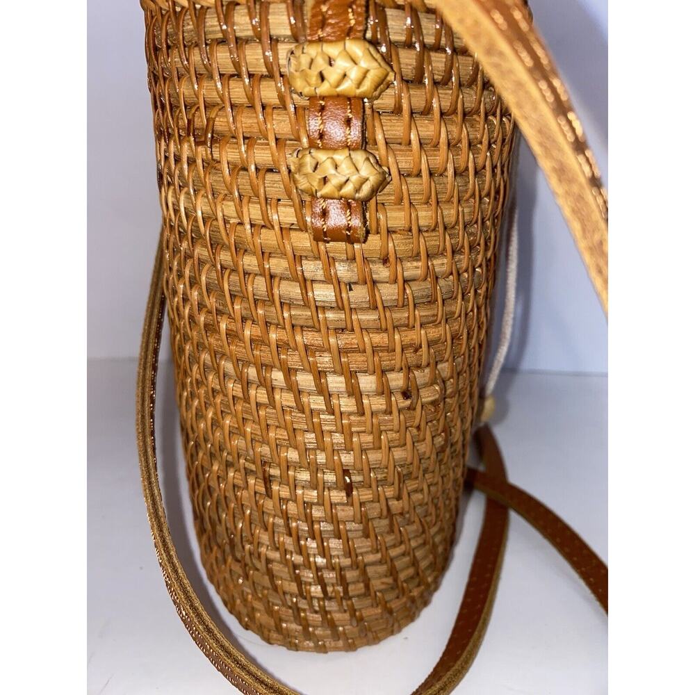 Brown Wicker Oblong Lined Drawstring Lining Leather Crossbody Strap Handbag - Picture 5 of 7